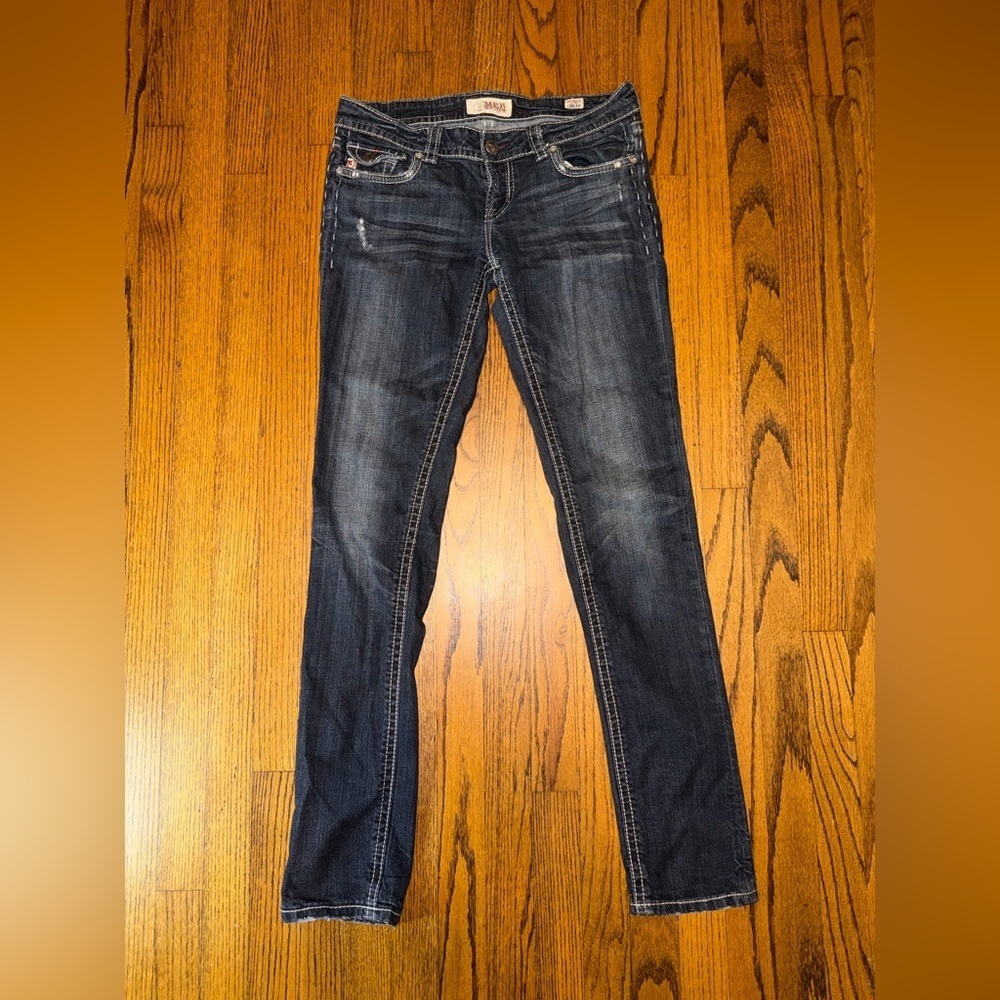 MEK Denim Women's Dark Blue Wash Straight Leg Jeans Size 29 / 34